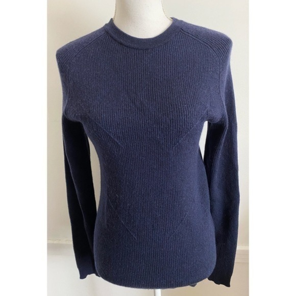 HUGO Hugo Boss • Navy Extra Fine Merino Sweater - Picture 1 of 5